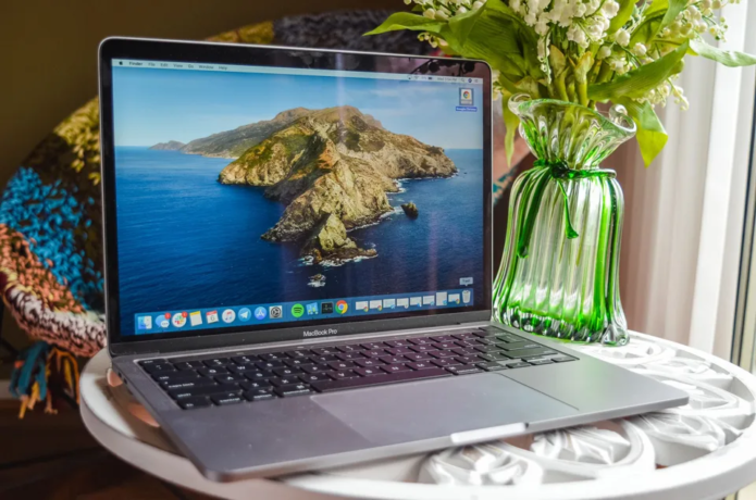 MacBook Pro (13-inch, 2020) Review