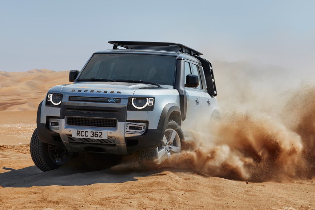 New Land Rover Defender V8 coming