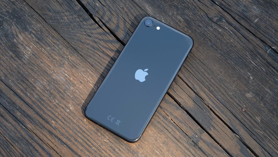 Safari could offer automatic language translation in iOS 14