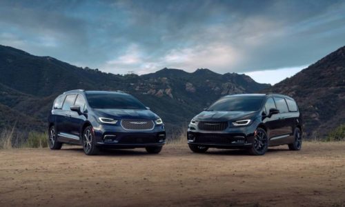 Chrysler recalls the Pacifica Hybrid minivan to address fire risks