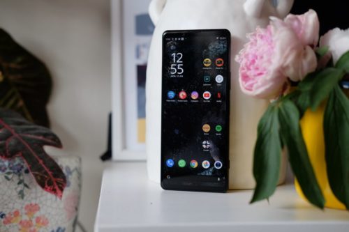 Android 11 for Sony Xperia 1 II lands, other Sony phones to follow soon
