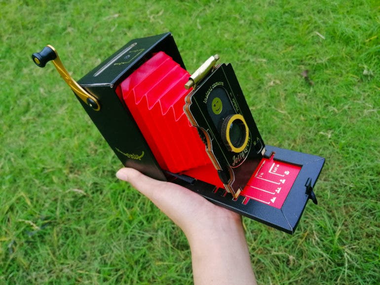 You Need the Patience of a Saint: Jollylook Instant Camera Review