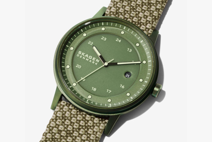 This Affordable Solar-Powered Watch Is Eco-Friendly and Ready for Summer
