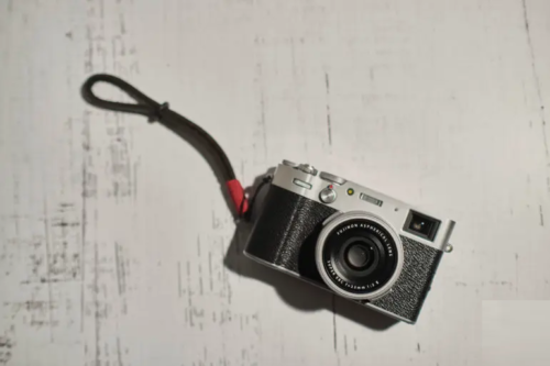 The Closest They’ve Come to a Perfect Camera: Fujifilm X100V Review