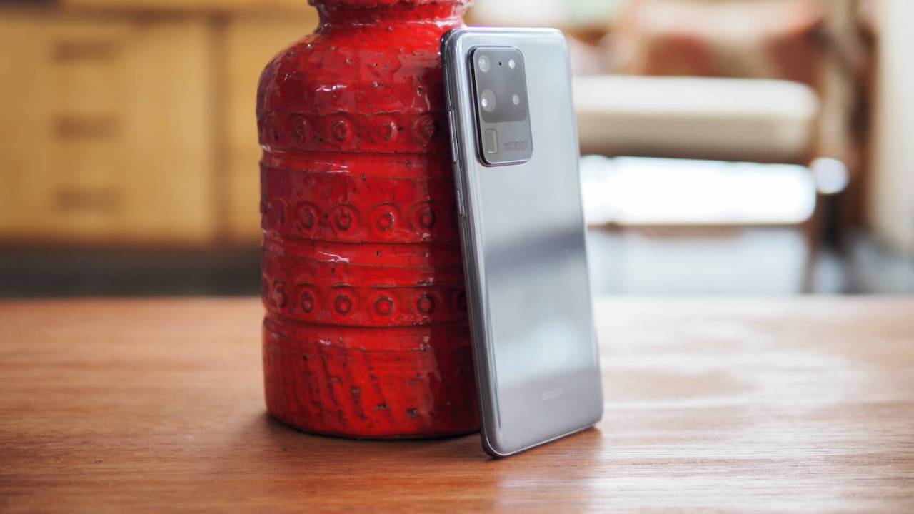 Why compulsive spending on new flagships is ill-advised