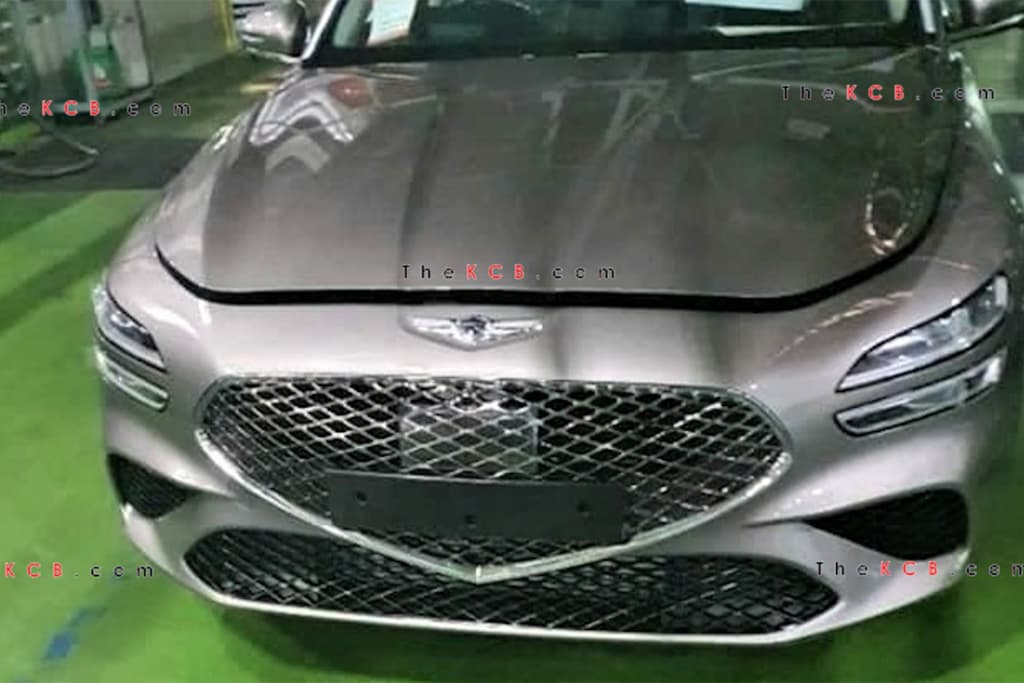 Facelifted Genesis G70 leaked