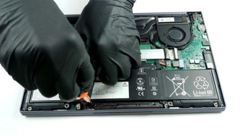 Inside Lenovo Yoga Slim 7 (14) – disassembly and upgrade options