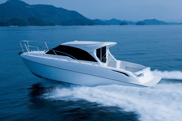 Toyota Mirai Hits the Water as Powertrain for a Yanmar Fuel-Cell Boat
