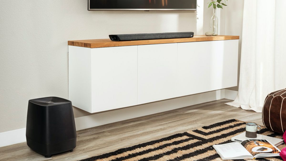 Polk launches MagniFi 2 soundbar with Google Chromecast
