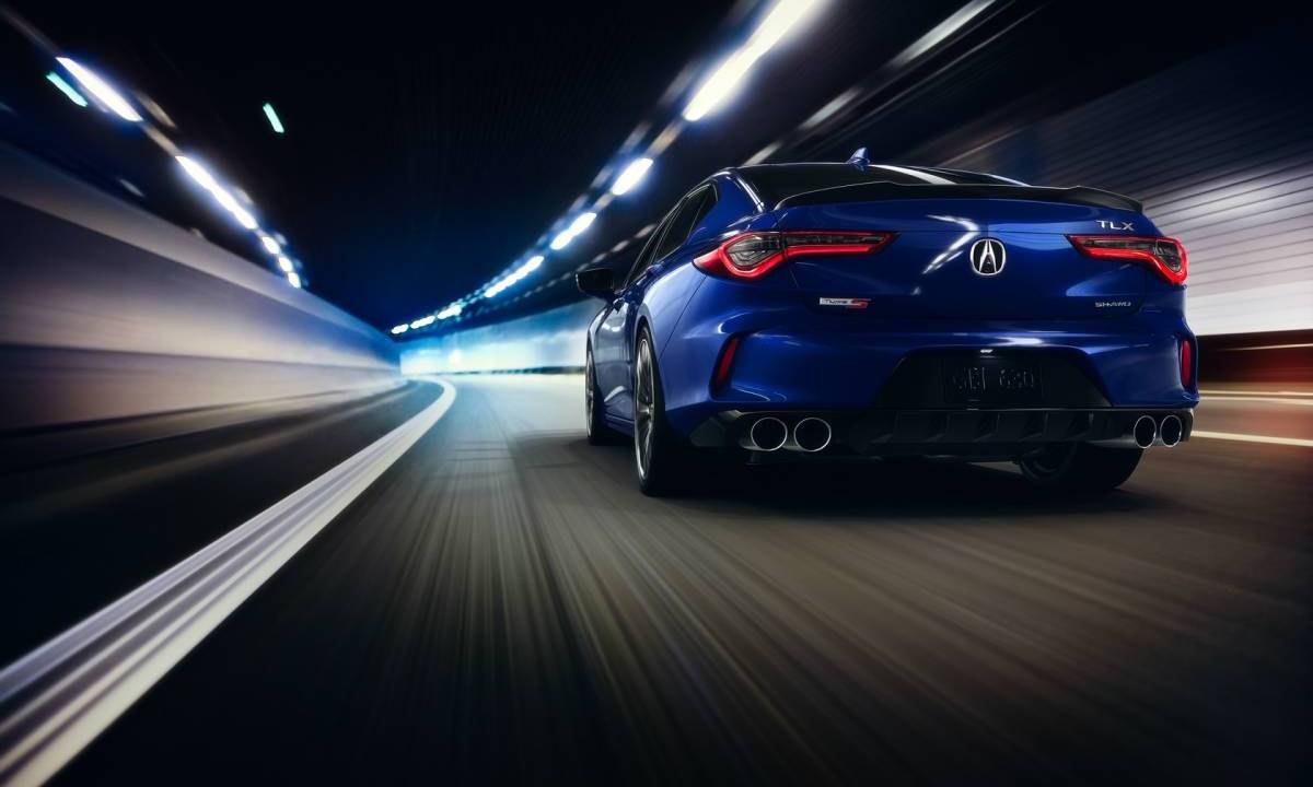 2021 Acura TLX and TLX Type S makes racing debut at Pikes Peak