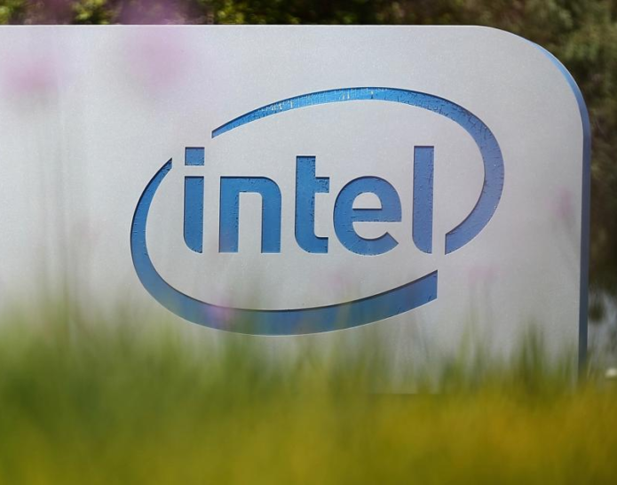 What Intel's manufacturing delay for 7nm chips means for your PC plans