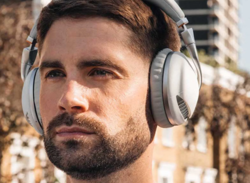 Meet IRIS Headphones: the latest in immersive wireless technology?