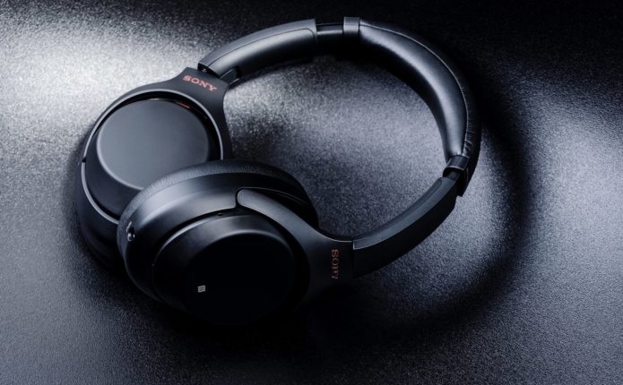 Sony WH-1000XM4 − August 7th for the announcement of the new over-ears?