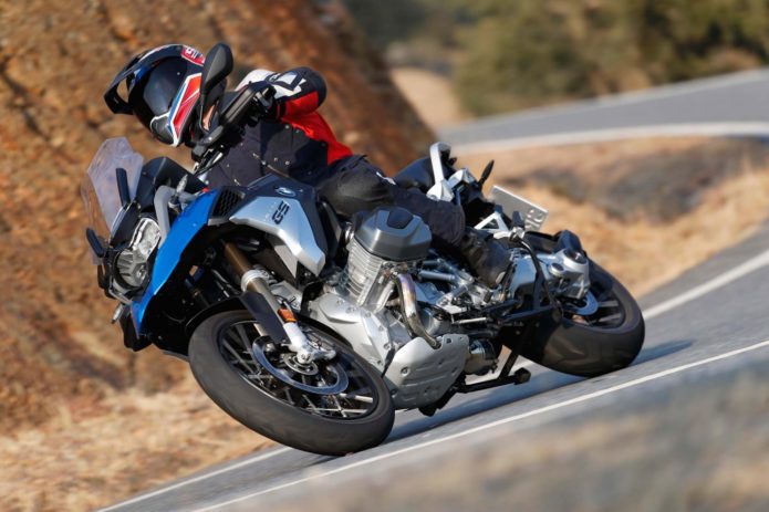 BMW RECALLS R 1250 GS, R 1250 RT, S 1000 RR AND S 1000 XR: LEAKING FRONT CALIPER