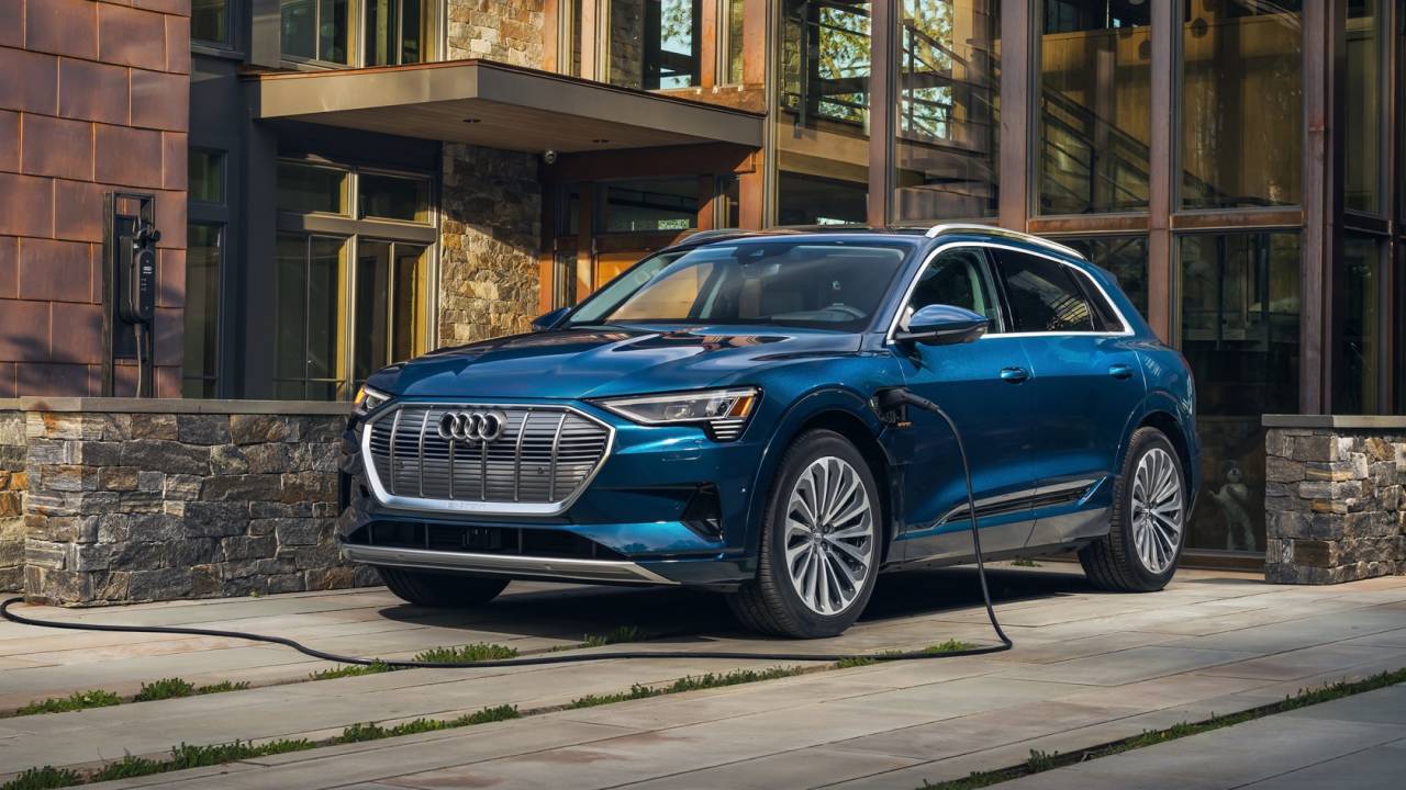 2021 Audi e-tron SUV adds range and cuts starting price