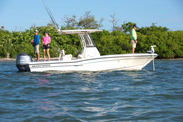Best Hybrid Bay Boats for Inshore and Offshore Fishing
