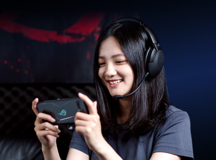 Asus ROG Strix Go 2.4 Wireless Gaming Headset Review