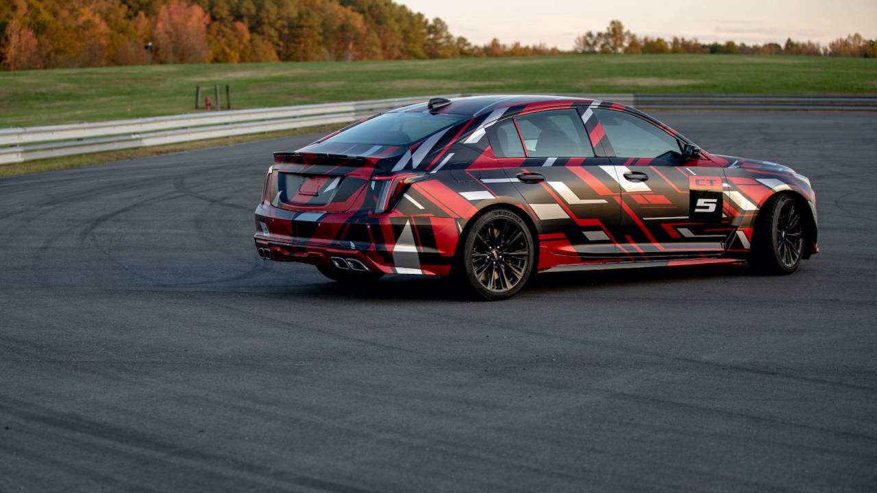 Cadillac’s new Blackwing steering wheel puts max performance first