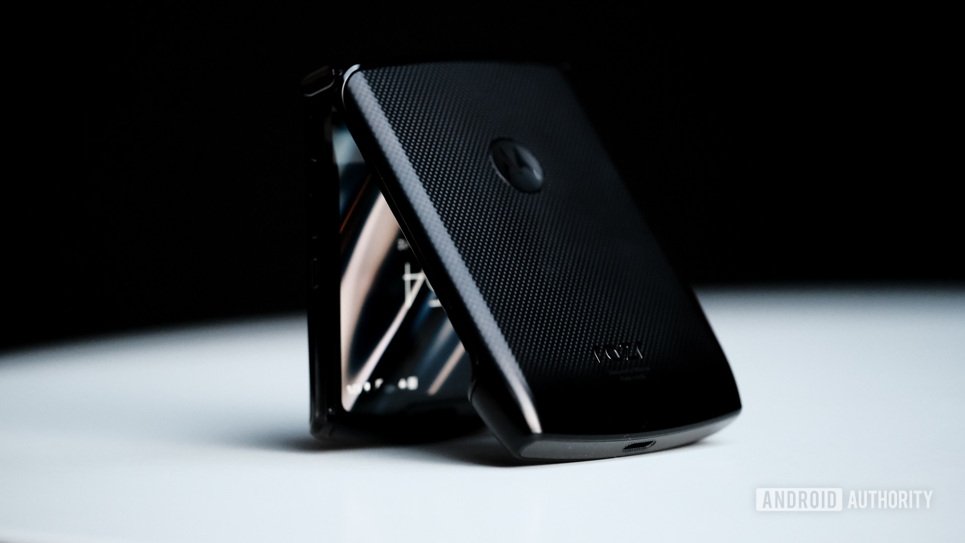 Motorola Razr 2 design just leaked — and there's bad news