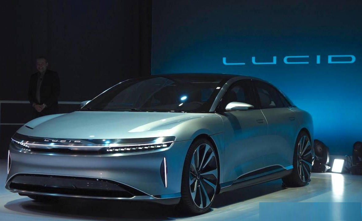 Lucid Motors Air sails past Tesla with huge EV range record - GearOpen.com