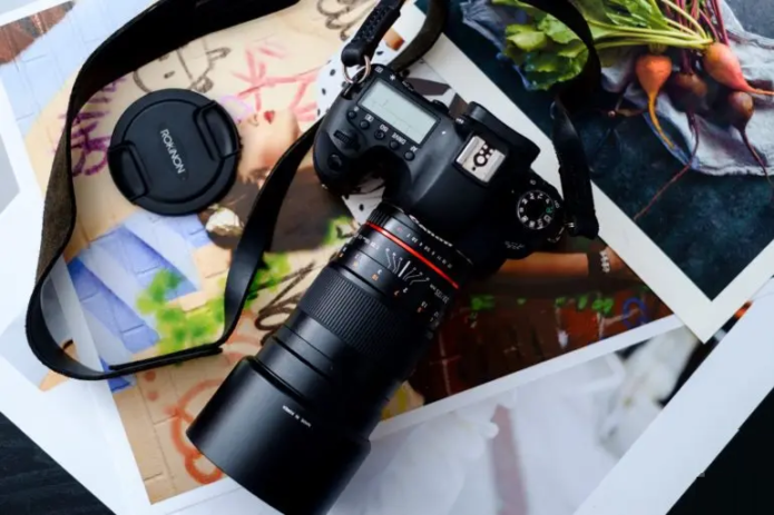 10 Affordable Lenses and Accessories For New Portrait Photographers