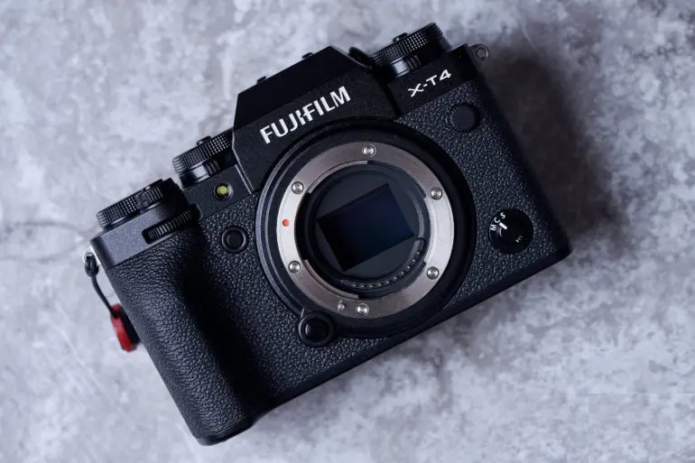 Fujifilm Is Now More Valuable Than Canon, Right Before Holiday Season