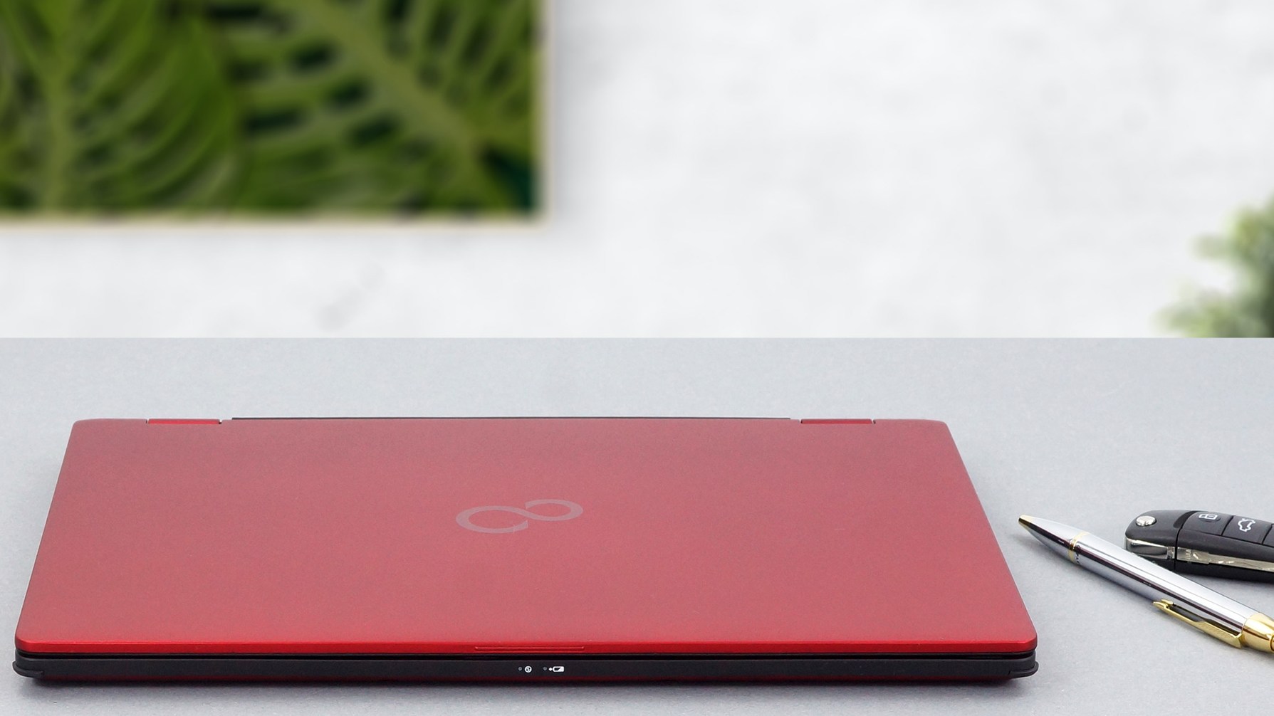 Fujitsu LifeBook U9310X review – a business-grade convertible that is as light as a feather