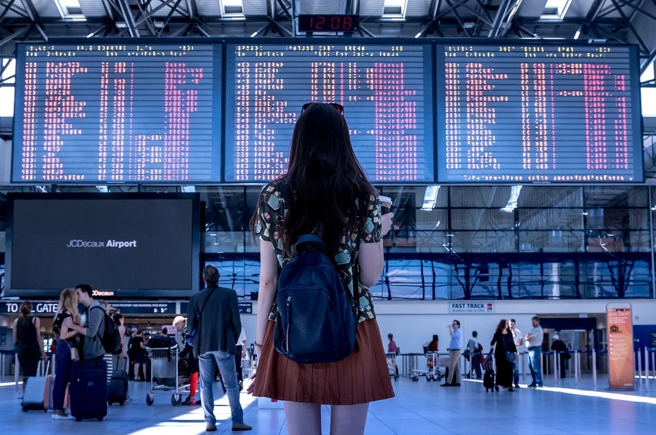 girl travelling
