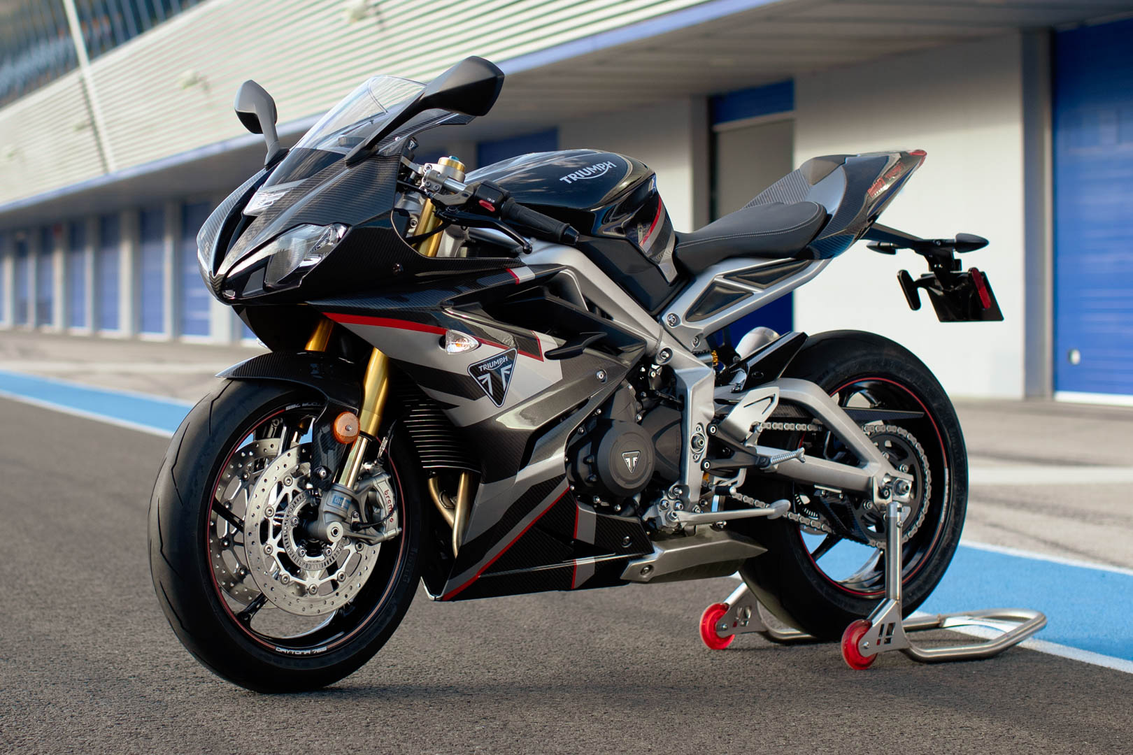2020 Triumph Daytona Moto2 765 Review