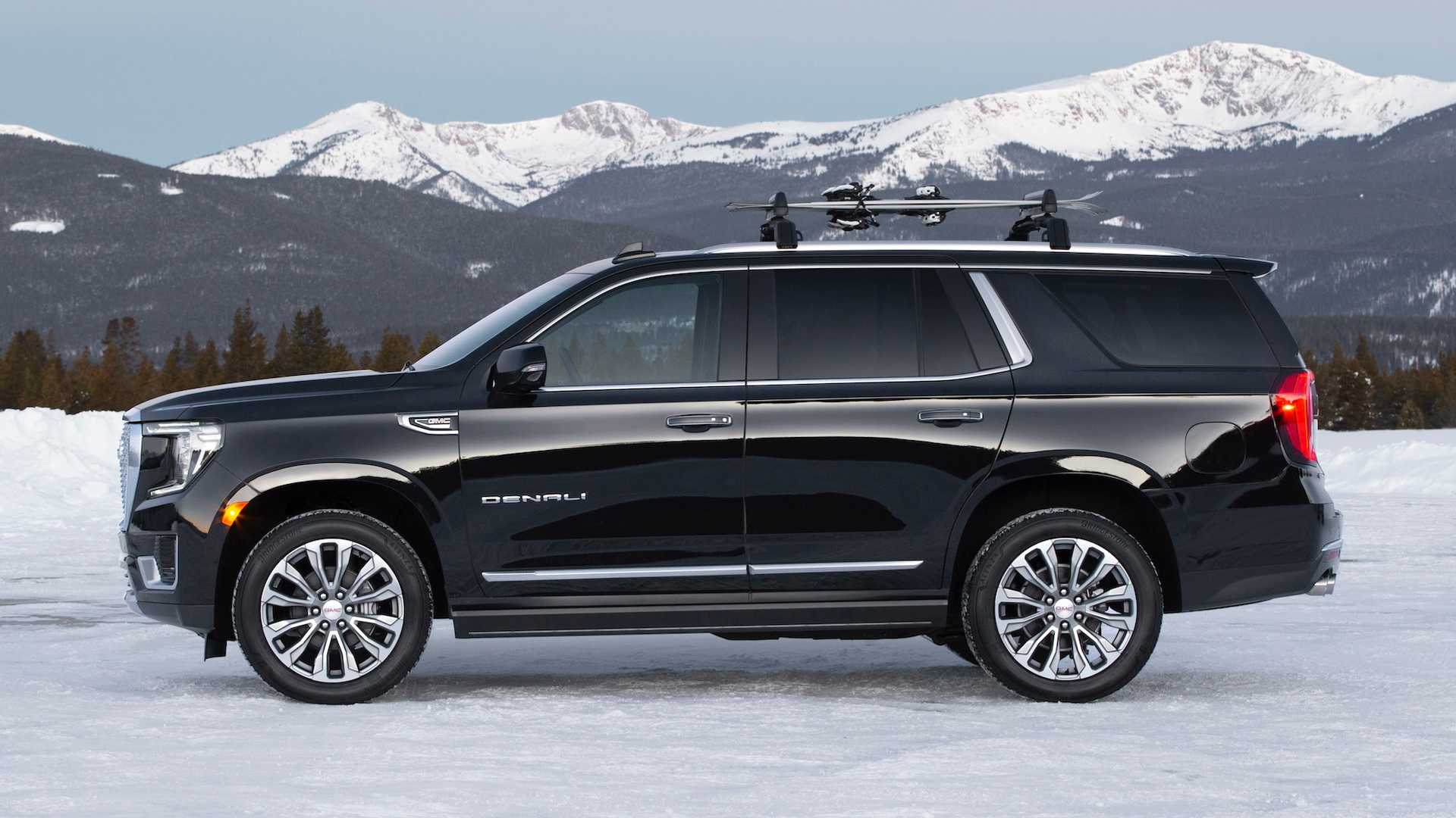 2021 GMC Yukon: First Look
