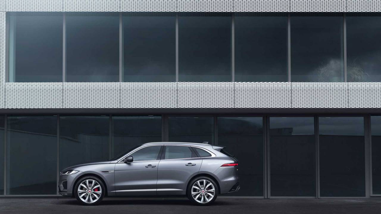 2021 Jaguar F-Pace debuts cleaner styling and refreshed interior