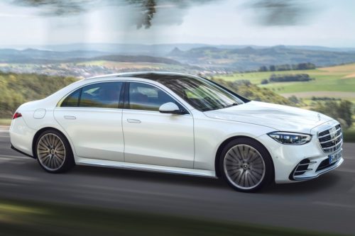 2021 Mercedes-Benz S-Class Pampers Driver And Passenger Alike With Luxury Tech