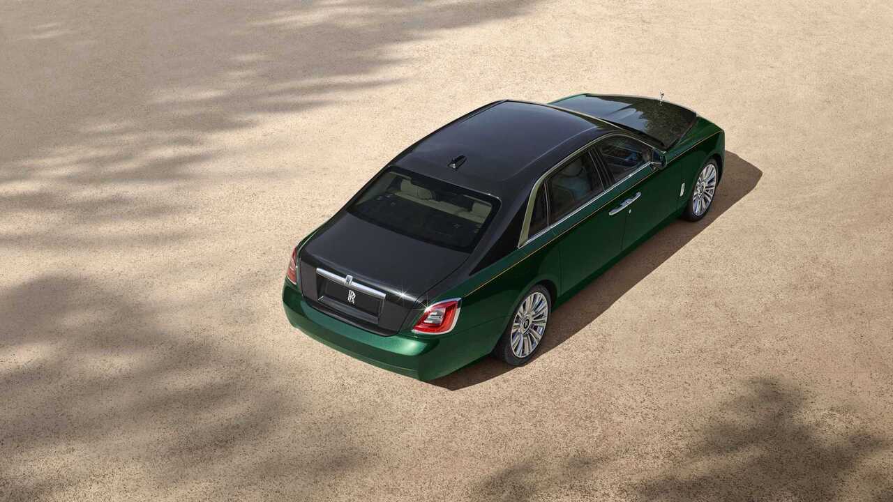 2021 Rolls-Royce Ghost Extended appears with ultra-luxe reclining rear seats