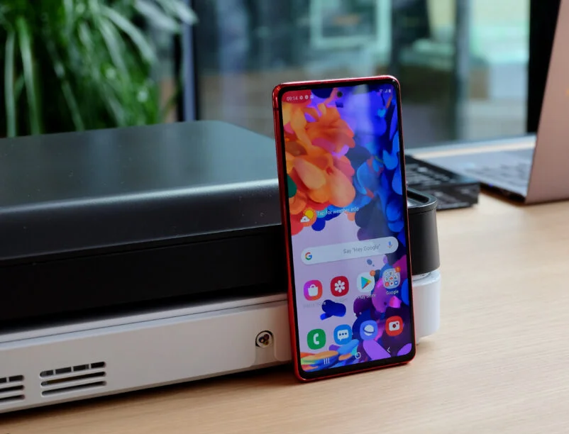 Hands on: Samsung Galaxy S20 FE (Fan Edition) Review