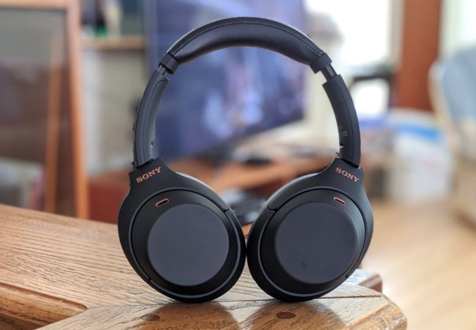 Forget the Sony WH-1000XM4 — Sonos is making its own wireless headphones