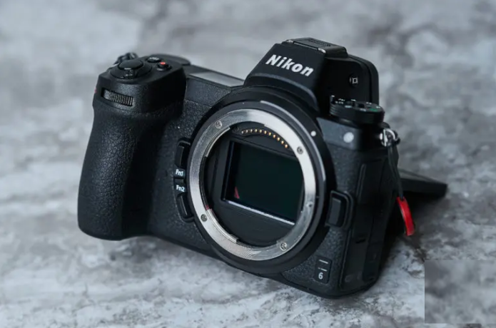 The Best Mirrorless Cameras You Can Buy For Around $2,000