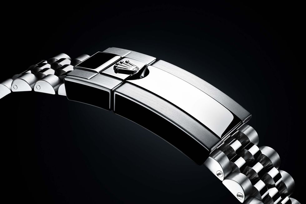 What You Need to Know About Watch Strap Buckles & Clasps