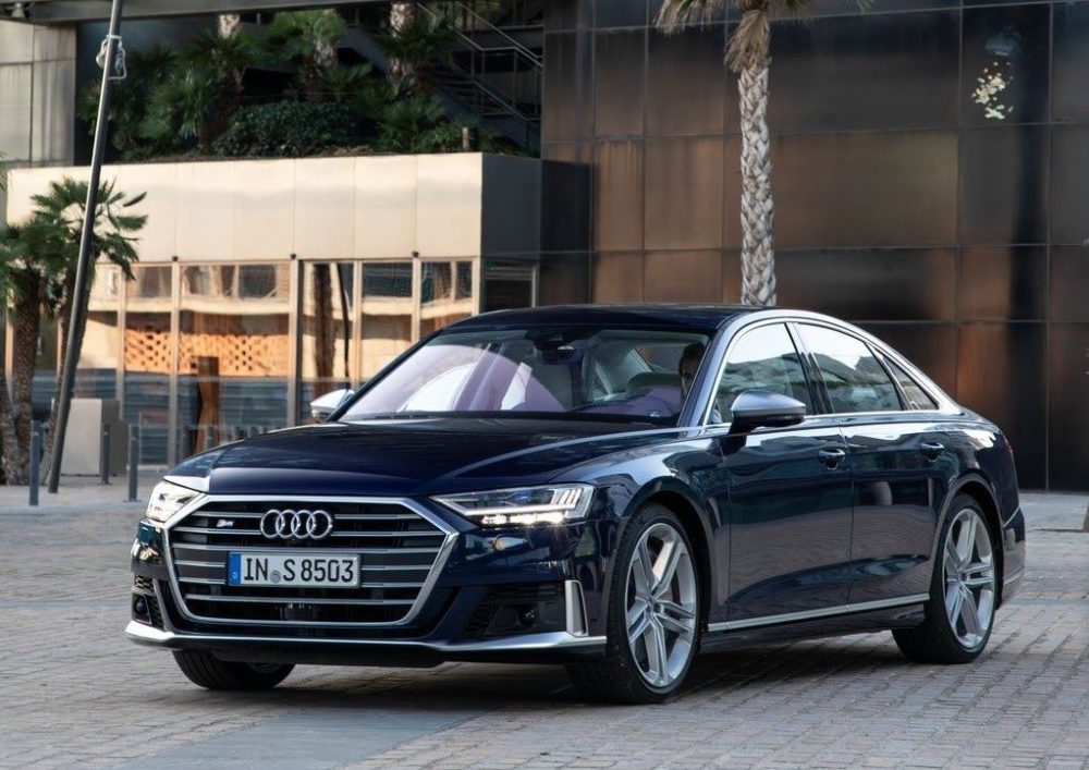 2021 AUDI S8 REVIEW - GearOpen.com