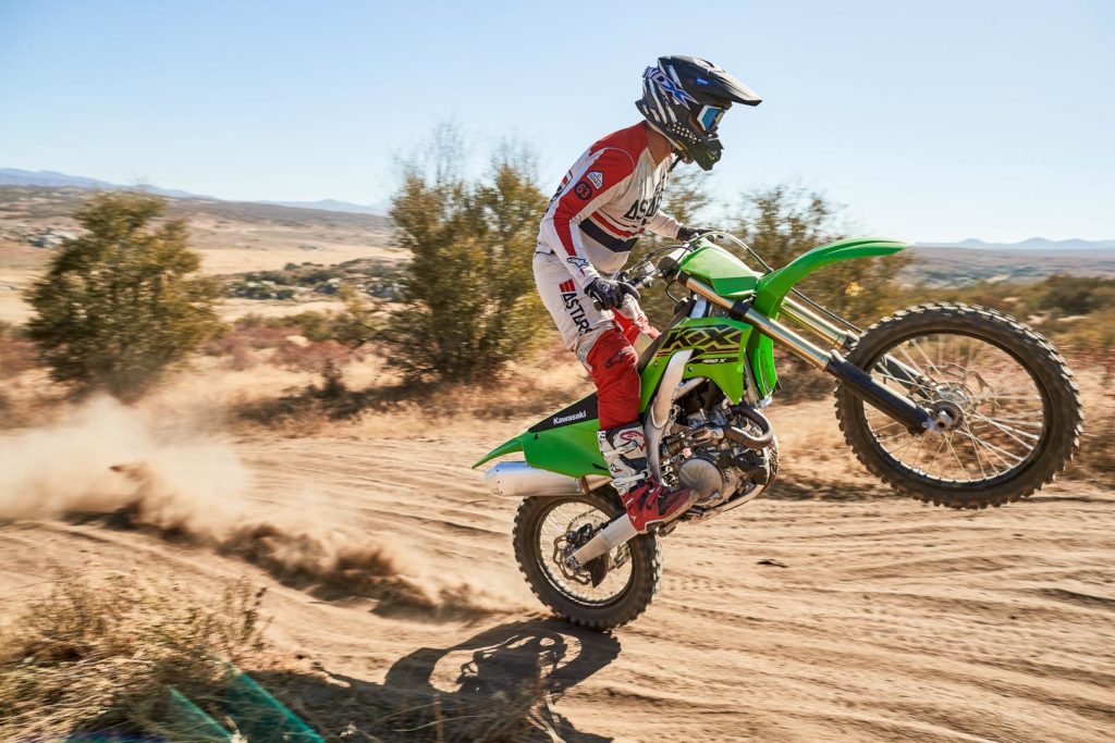 2021 Kawasaki KX450X Review: Off-Road Motorcycle Test (14 Fast Facts ...