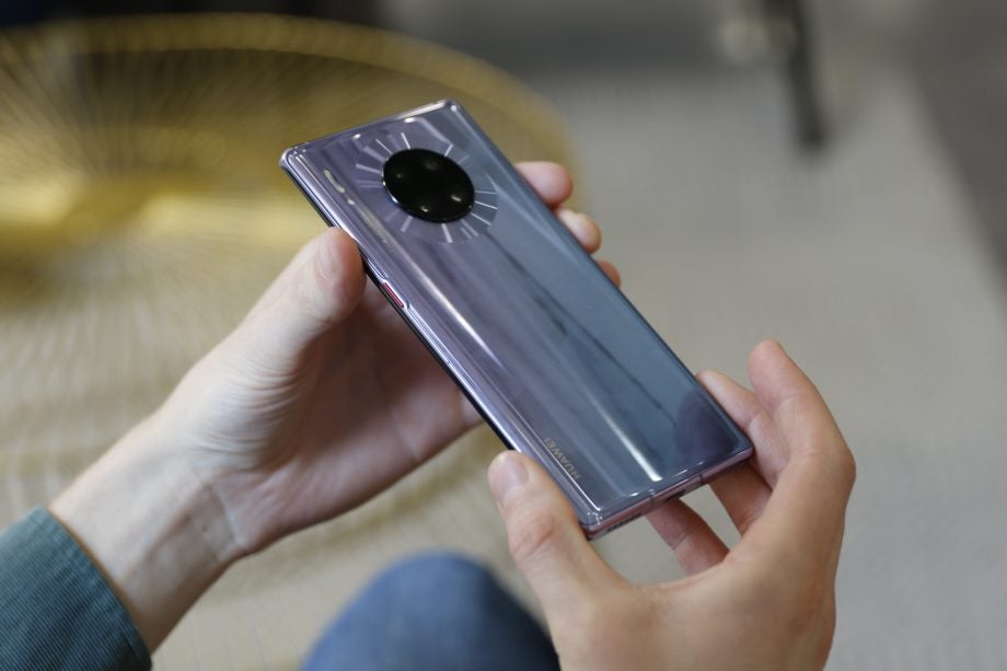 HarmonyOS 2.0 could debut on Huawei Mate 40