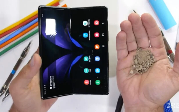 Samsung’s Galaxy Z Fold 2 stress test delivers good news and bad