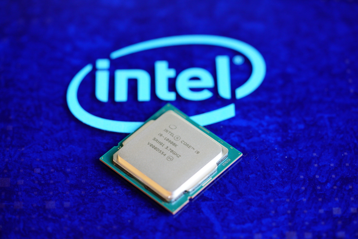 You had only one job, Intel, and now AMD's Ryzen 9 may take it from you