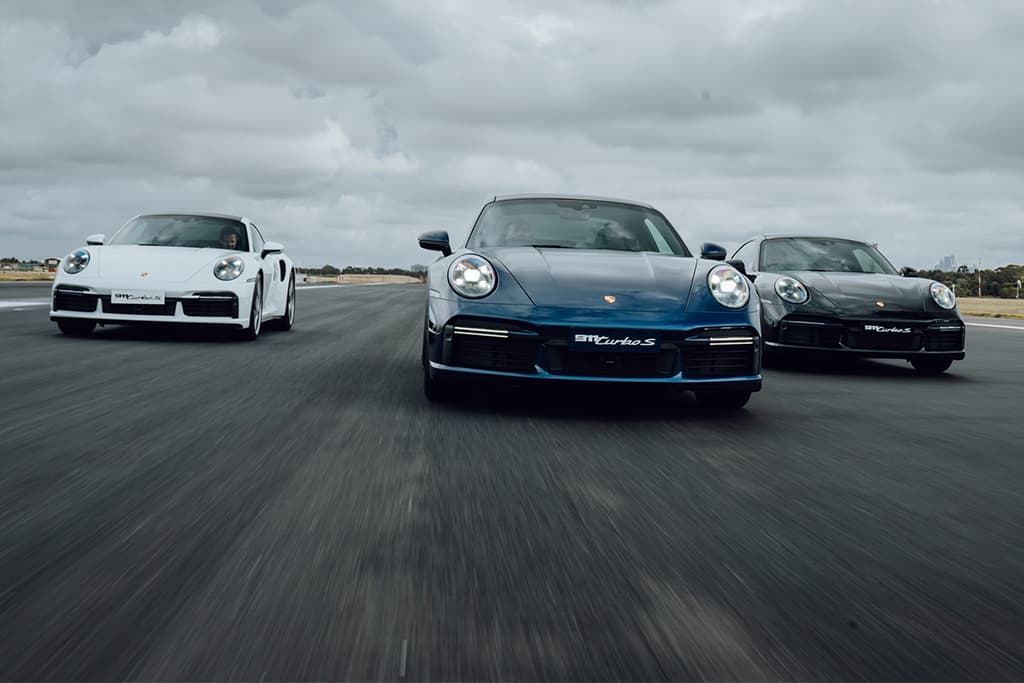 Porsche 911 Turbo S cracks 300km/h at Sydney Airport
