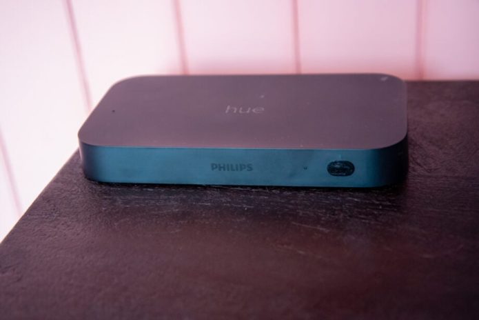 Philips Hue Play HDMI Sync Box and Gradient Review