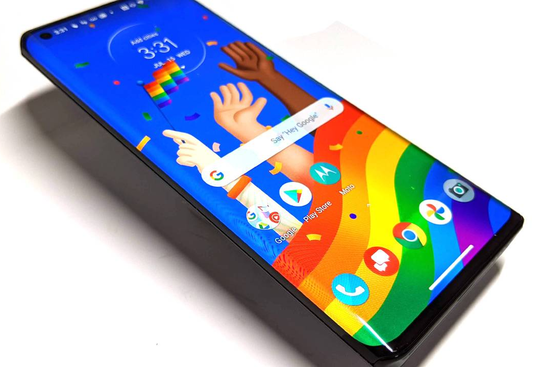 Motorola early 2021 flagship might be a 2019 holdover