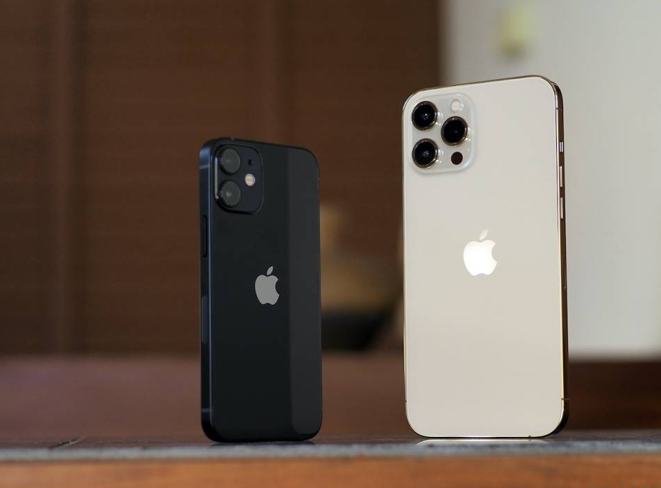 The iPhone 12 mini feels like coming home