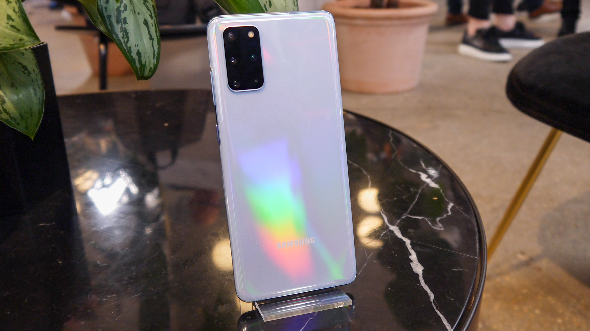 Samsung Galaxy S21 could look ugly in a case and be unlocked with your voice