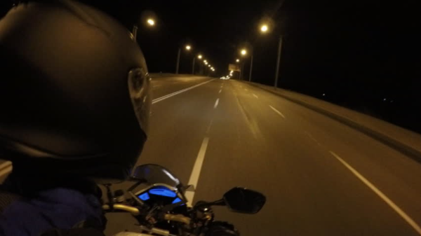 motorcycle night riding