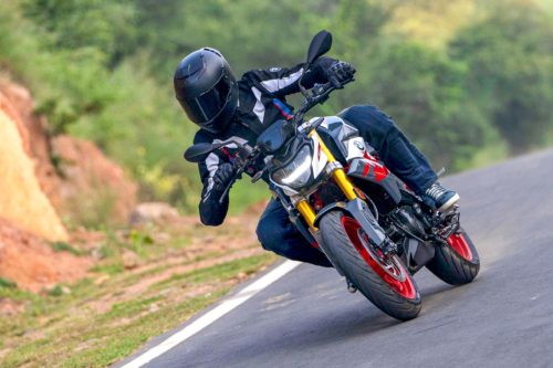 2021 BMW G 310 R First Look (6 Fast Facts + Specs and Photos)