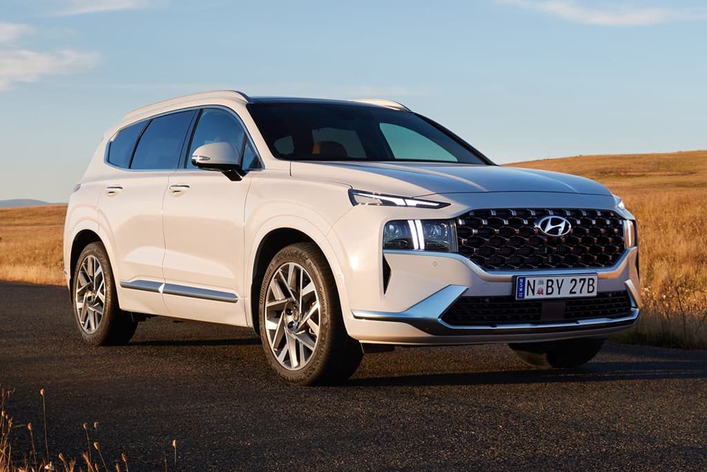 Hyundai Santa Fe moves up in price, tech